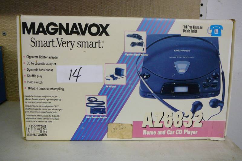 lot 14 image: HomeCar CD Player