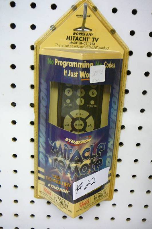 lot 22 image: Hitachi TV Remote