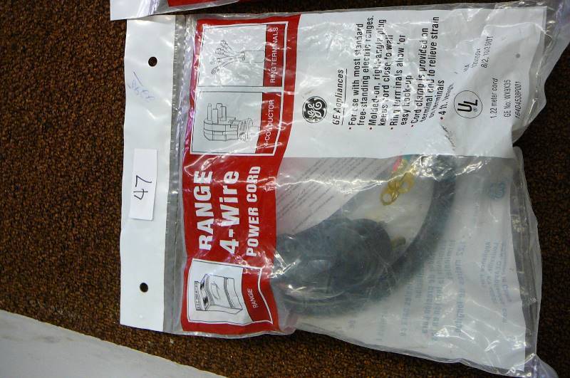 lot 47 image: Range Power cord