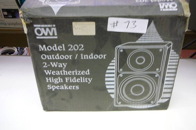 lot 73 image: Speakers New