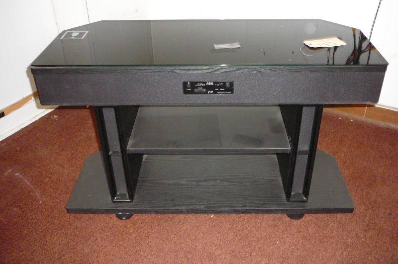 lot 143 image: Home Theater Rack System