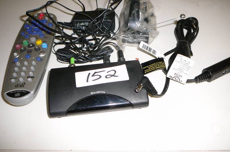 lot 152 image: IR to UHF Converter