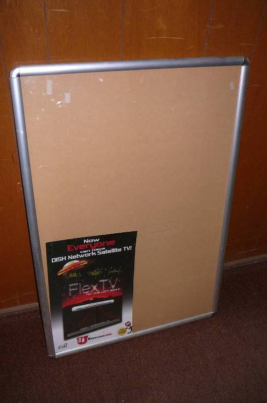 lot 178 image: Display Sign Holder