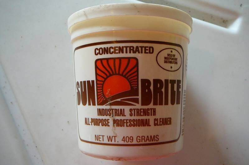 lot 283 image: All Purpose Cleaner
