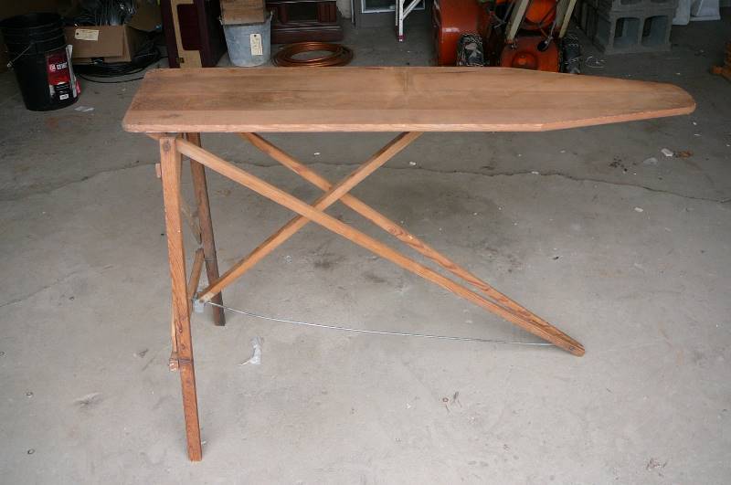 lot 305 image: Vintage Folding Iron Board