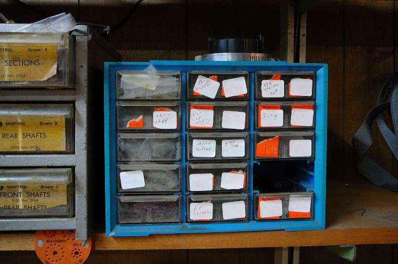 lot 375 image: Casters, Bolts etc.