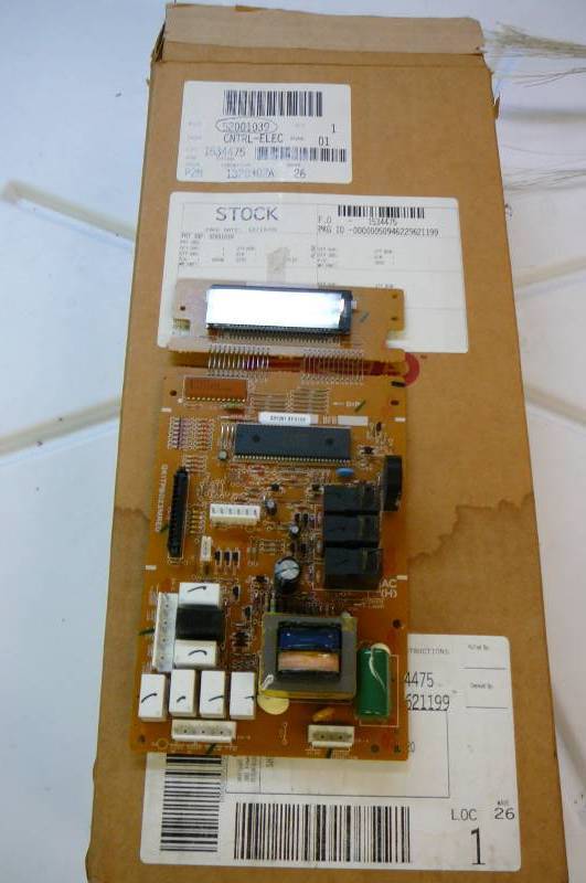 lot 197 image: Amana Part 52001039