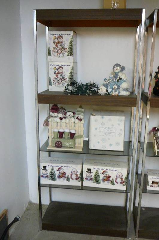 lot 232 image: Shelves