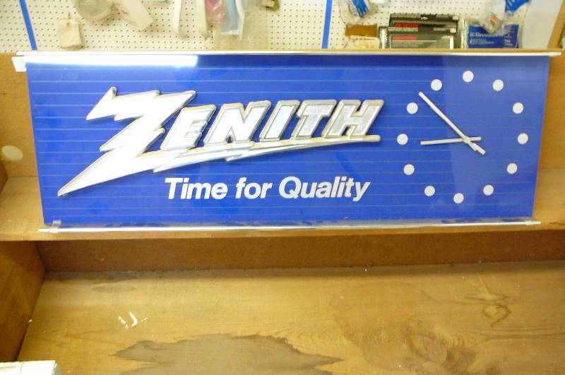 lot 240 image: Zenith Clock Works