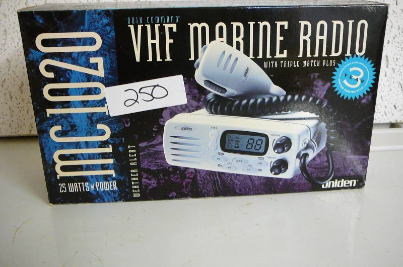 lot 250 image: VHF Marine Radio