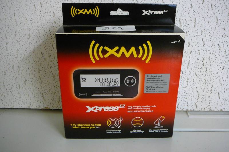 lot 252 image: Satellite Radio