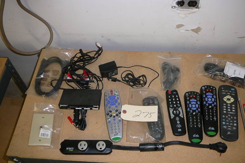 lot 275 image: Lot of Remote controls