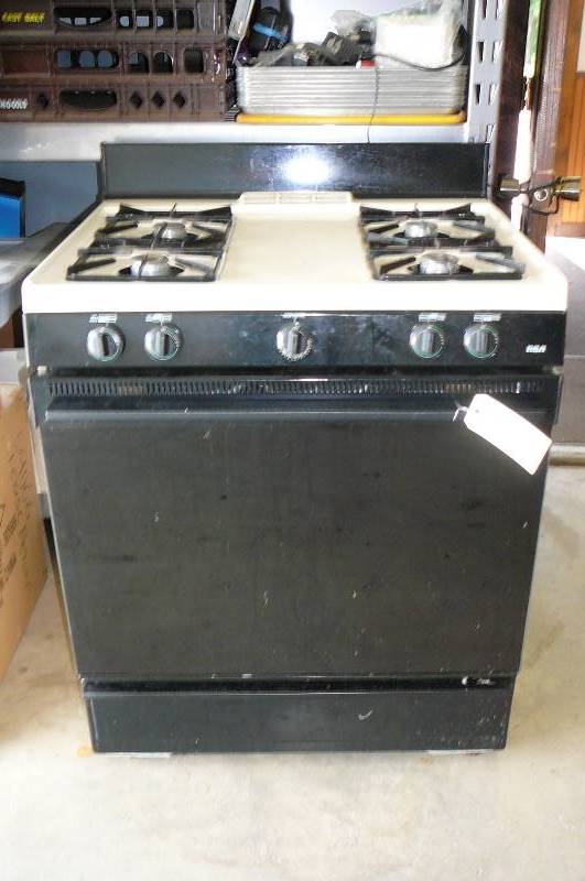 RCA Gas Range