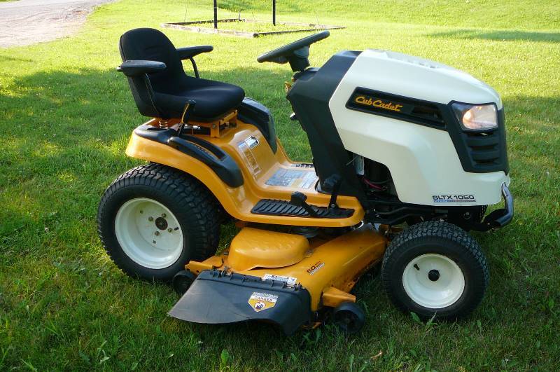 Cub Cadet Lawn Tractor