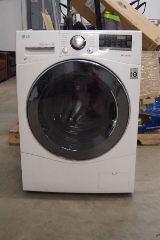 lot 8 image: LG WasherDryer Combo