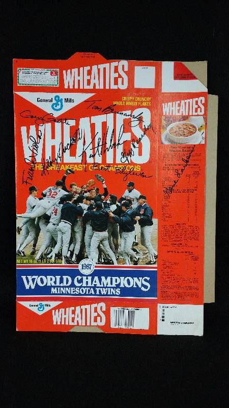 lot 19 image: 1987 Minnesota Twins Wheaties Box Signatures