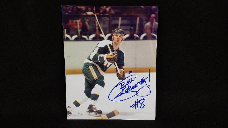 lot 26 image: 8x10 Bill Goldworthy Minnesota North Stars Autographed Photo