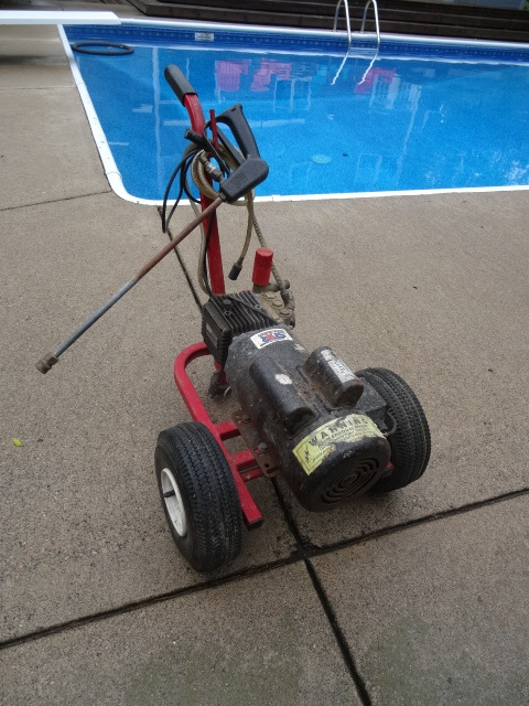 lot 19 image: North Star Electric Pressure Washer