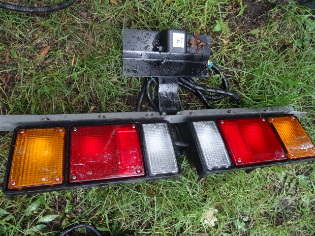 lot 29 image: In transit temporary truck lights
