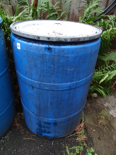 lot 49 image: 55 Gal. Of WV0 Veggie Oil.