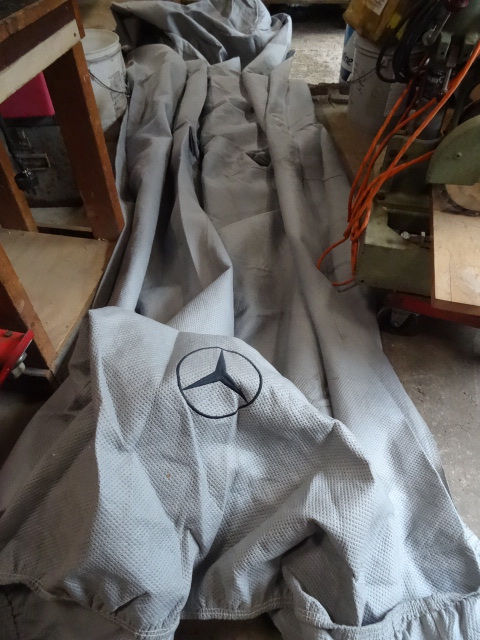 lot 67 image: Mercedes Benz Car Cover Approx 17 Long.