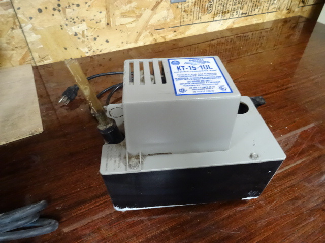 lot 80 image: Condensation Pump KT-151UL