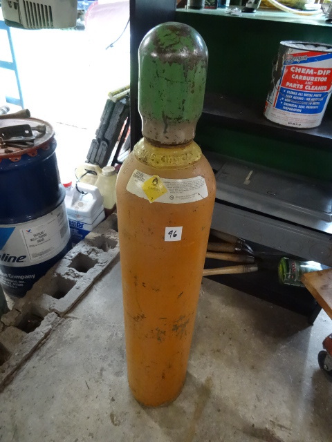 lot 96 image: Medium Sized Oxygen Tank