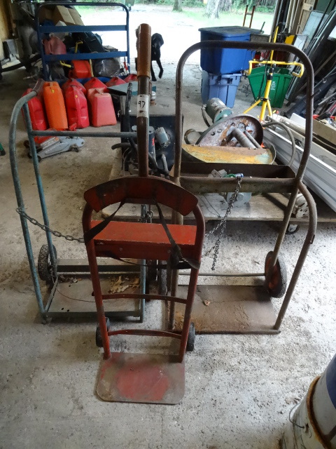 lot 97 image: 3 Welding Tank Carts
