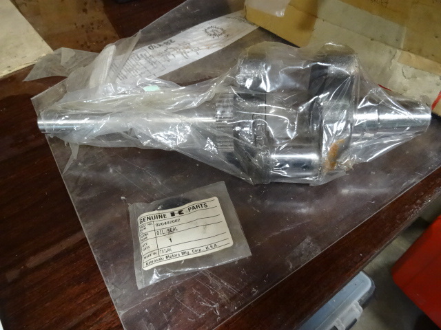 lot 104 image: Brand New Kawasaki Crank Shaft 23