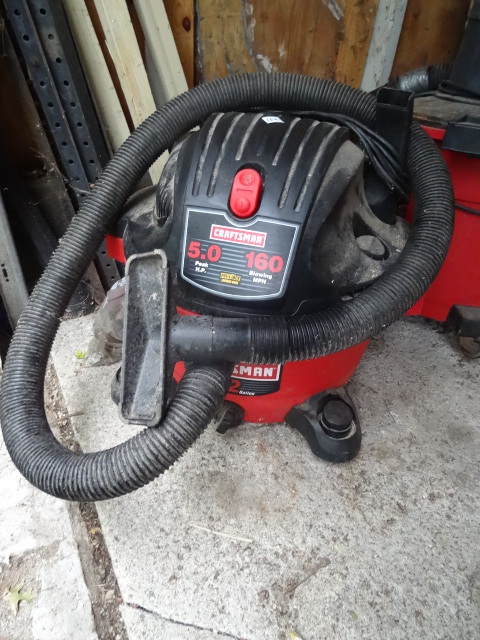 lot 129 image: Craftsman 5.0 HP 12 Gal. Shop Vac
