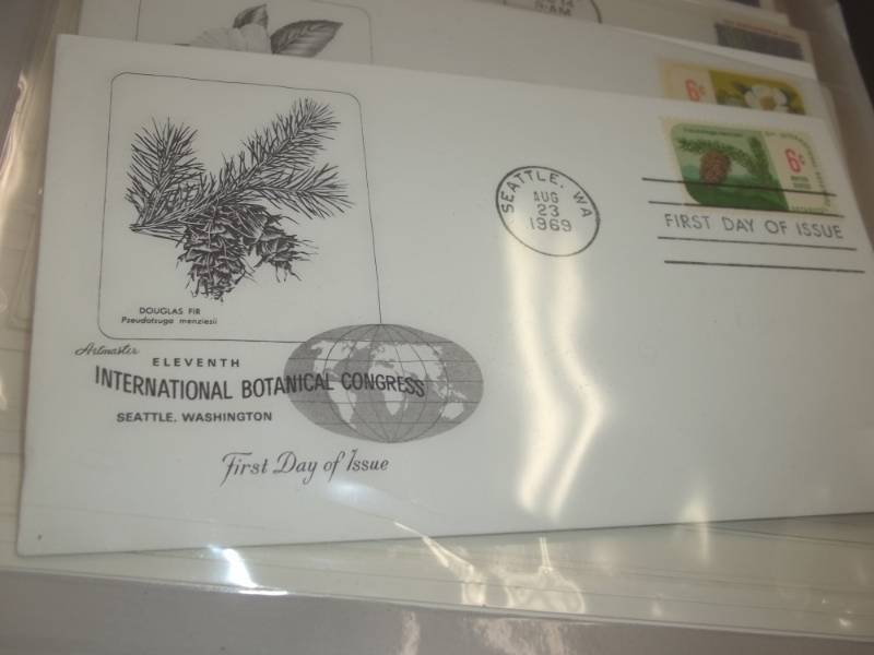 lot 48 image: 15 First Day of Issue Stamps