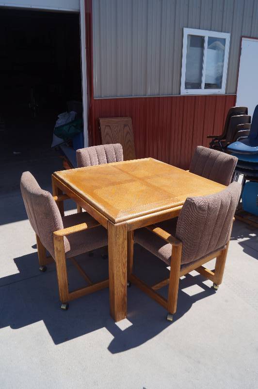 Dining Table Set