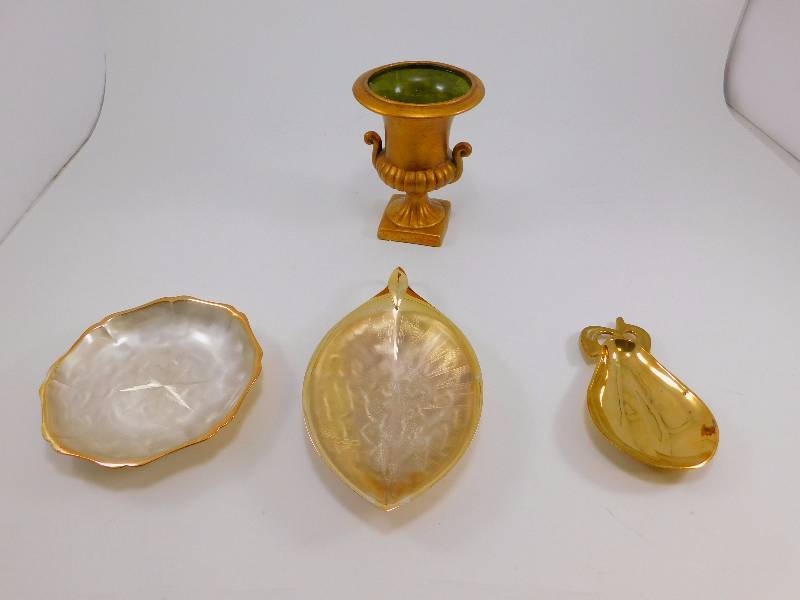 lot 18 image: German Ikora Brass Dishes & Vase