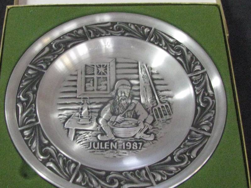 1987 Norwegian Pewter Plate