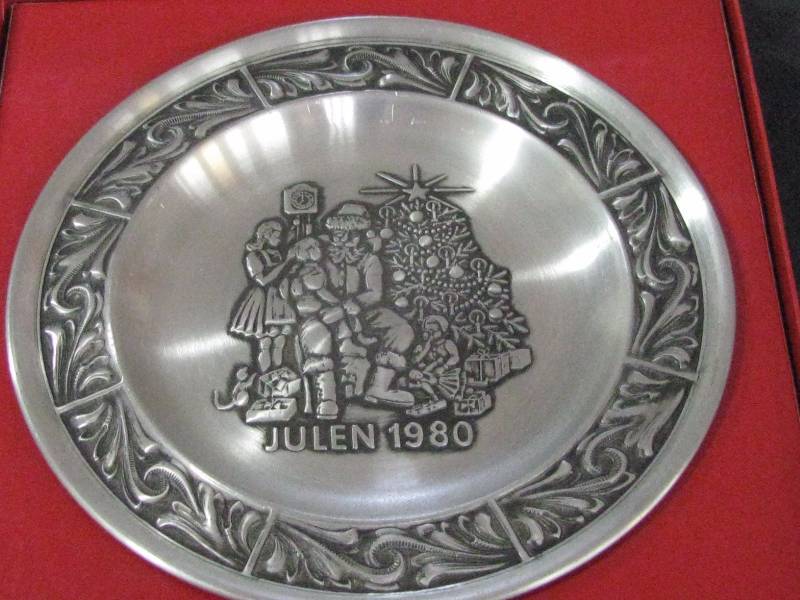 1980 Norwegian Pewter Plate