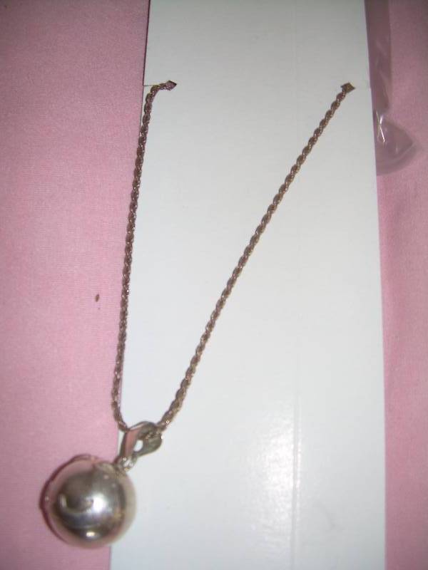 STERLING NECKLACE DOLPHIN GLOBE