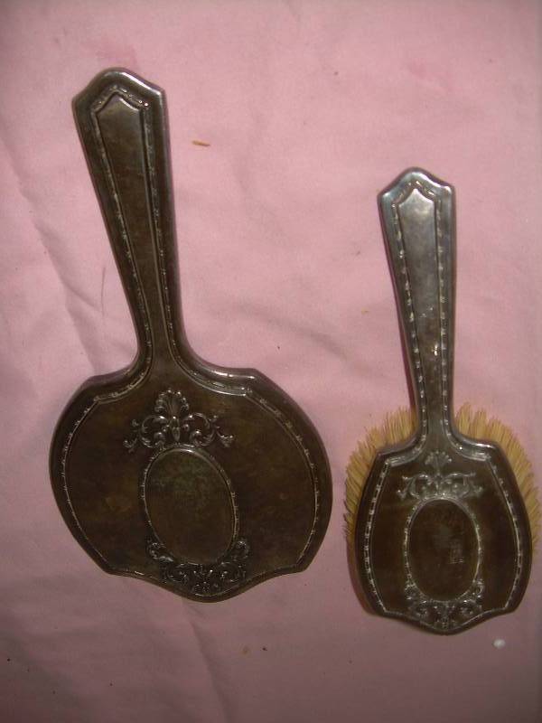 VINTAGE BRUSH AND MIRROR
