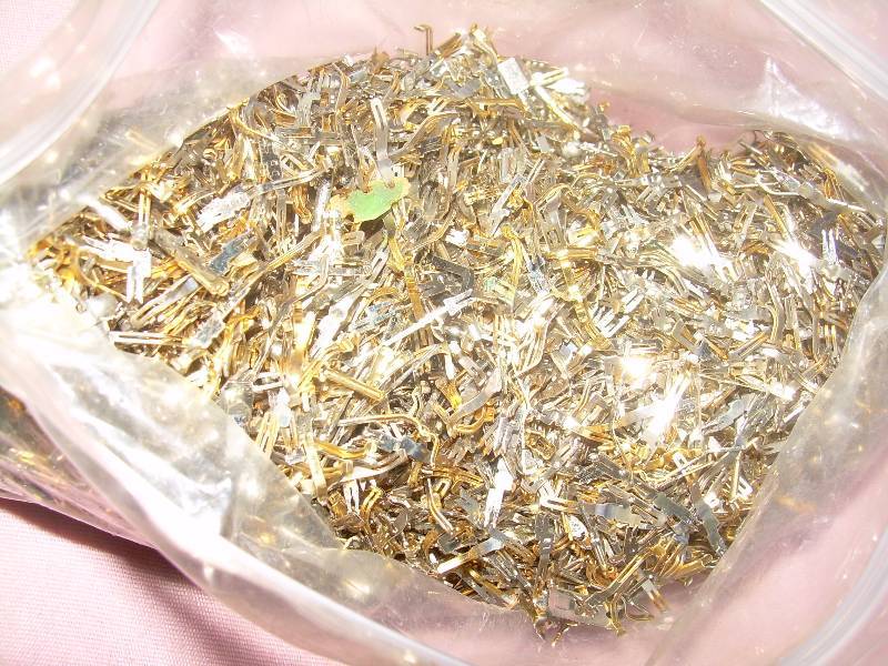 OVER 1500 CONDUCTORS FOR WATCHES