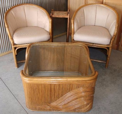 lot 3 image: Patio Furniture