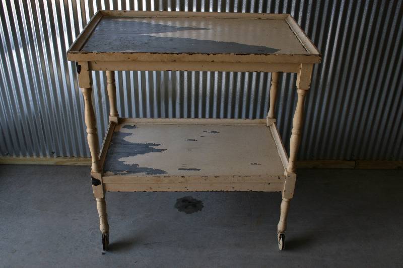 lot 12 image: Antique Rolling Cart