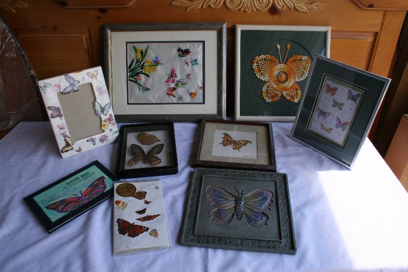 lot 35 image: Butterfly Art