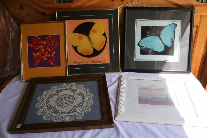 lot 38 image: Artwork