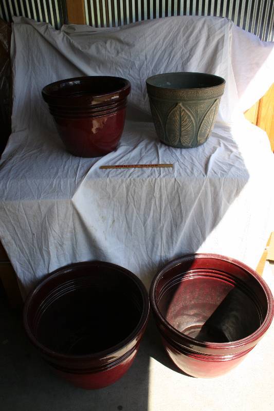 lot 51 image: Large Planters