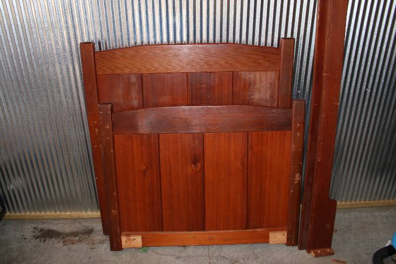 lot 82 image: Bed Frame