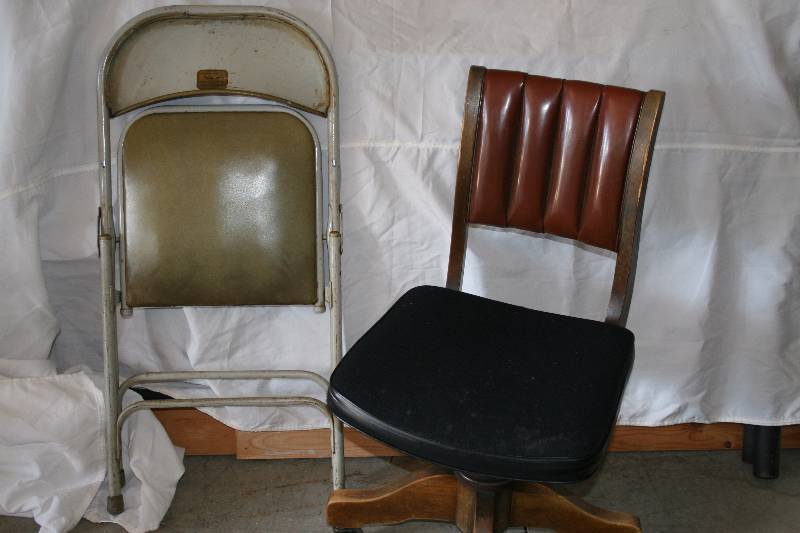 lot 83 image: Vintage Chairs