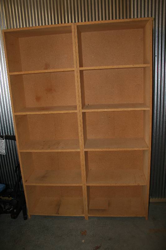lot 87 image: Shelves