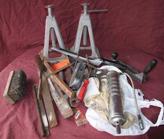 lot 162 image: Misc Tools