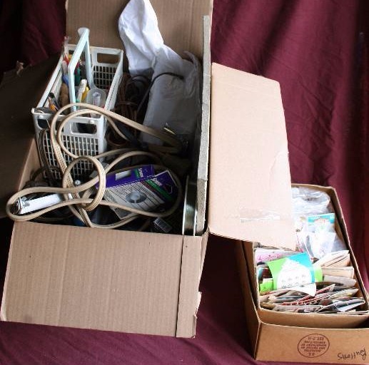 lot 177 image: Misc Crafting Supplies