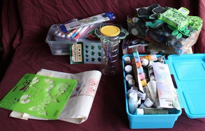 lot 179 image: Misc Arts and Crafts