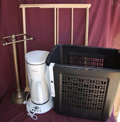 lot 211 image: Coffee Maker and More